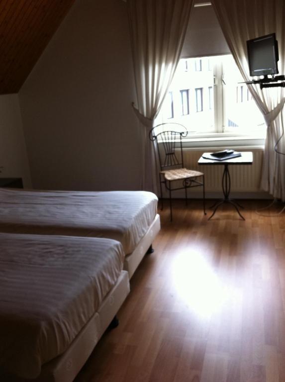 Hotel-Restaurant Krabbendam Someren Δωμάτιο φωτογραφία